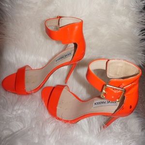 Steve Madden Neon Orange Scandal Heels 6.5